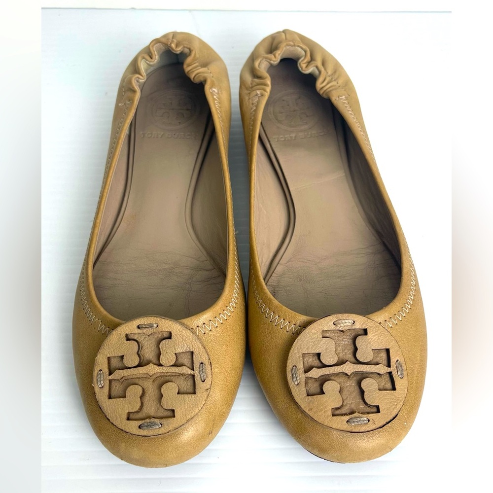 Tory Burch women leather Reva ballet flats nude color size 6